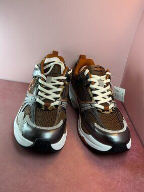 COACH MESH LACE-UP SNEAKERS (8.5)